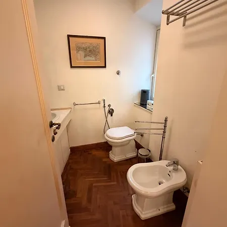 Apartment Dimora Giulia - Next Campo De Fiori *