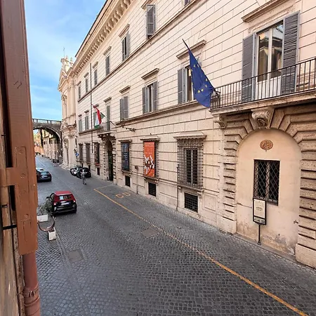 Lägenhet Dimora Giulia - Next Campo De Fiori *